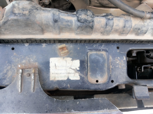 รถนิสสันปึ 32 พร้อม แชชชีสวยมาก ยางดี เครื่องดี พร้อมชุดโอน