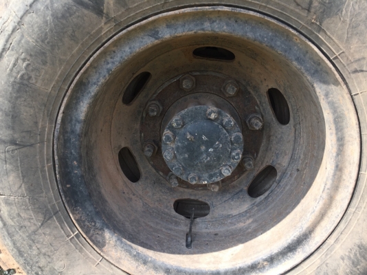 ขาย ISUZU 6 ล้อ กระบะเหล็ก ยาว 6.8 เมตร