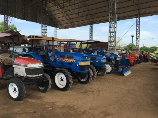 หาชื้อรถไถมือสอง คูโบต้า ยันม่าร์ แช้มป์ มาหาเราครับ ราคเป็นกันเอง พร้อมใช้งานสายๆครับสนใจ โทร0813655997 อำพร พาเจริญ ต วังบัว อ คลองขลุง จ กำแพงเพชร ดูสินค้าเพิ่มเติมได้ที่ (http://buasorn.truck2hand.com) หาชื้อรถไถมือสอง คูโบต้า ยันม่าร์ แช้มป์ มาหาเราครับ ราคเป็นกันเอง พร้อมใช้งานสายๆครับสนใจ โทร0813655997 อำพร พาเจริญ ต วังบัว อ คลองขลุง จ กำแพงเพชร ดูสินค้าเพิ่มเติมได้ที่ (http://buasorn.truck2hand.com)