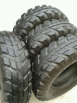 ขายยางลุย 35R16 MT117 Silver Stone