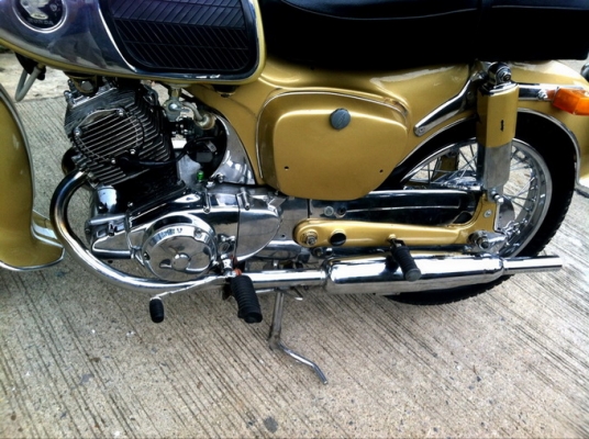 ขายc92 ทะเบียนพร้อมเอกสารการโอน ชุบทั้งคัน เครื่องจบๆ ไฟติดทุกดวง อะหลั่ยเก่าแถมให้เยอะ 0819884773 ขายc92 ทะเบียนพร้อมเอกสารการโอน ชุบทั้งคัน เครื่องจบๆ ไฟติดทุกดวง อะหลั่ยเก่าแถมให้เยอะ 0819884773