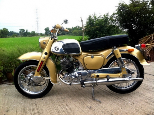 ขายc92 ทะเบียนพร้อมเอกสารการโอน ชุบทั้งคัน เครื่องจบๆ ไฟติดทุกดวง อะหลั่ยเก่าแถมให้เยอะ 0819884773 ขายc92 ทะเบียนพร้อมเอกสารการโอน ชุบทั้งคัน เครื่องจบๆ ไฟติดทุกดวง อะหลั่ยเก่าแถมให้เยอะ 0819884773