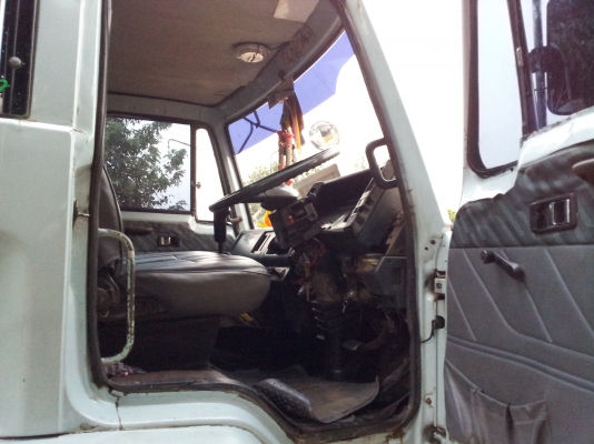 ขาย isuzu rocky