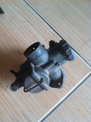 ขาย คาบู c92 ตามสภาพใส honda หมู สวยๆ เดิมๆ แท้ๆ 2500 0819884773