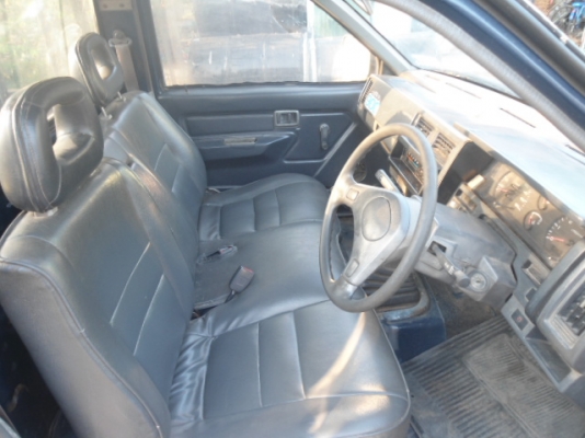 -ขาย นิสสันฝาแดงปี38สวยๆเดิมๆพร้อมใช้ถูกๆ -ขาย นิสสันฝาแดงปี38สวยๆเดิมๆพร้อมใช้ถูกๆ