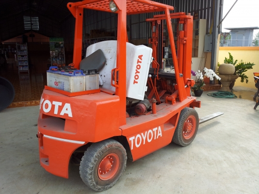 ขายแล้วครับรถฟอคลิกต์ toyota 4FD25 2.5 ตัน ดีเซล ขายแล้วครัขอบคุณพ่อเลี้ยงจาก เชียงแสน ครับ ขายแล้วครับรถฟอคลิกต์ toyota 4FD25 2.5 ตัน ดีเซล ขายแล้วครัขอบคุณพ่อเลี้ยงจาก เชียงแสน ครับ