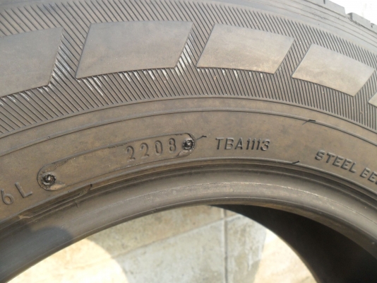 ยาง 205/70R15 สวยๆ 1 คู่