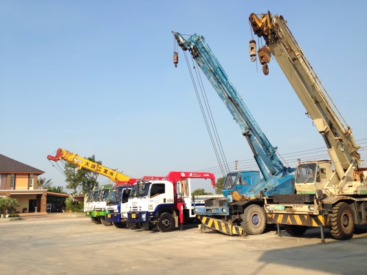 หจก.แมกซีนเครน ทรานสปอร์ตให้เช่า รถบรรทุกติดเครน  รถเครน