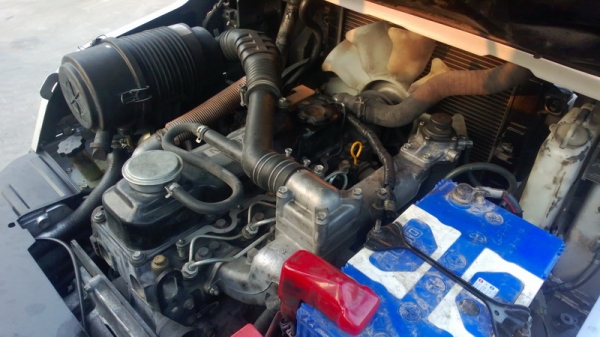 รถยกนิสสันรุ่นใหม่ล่าสุด น้ำหนักยก 3 ตัน ดครื่องดีเซล เกียร์ออโต้ เสาสูง 4 เมตร