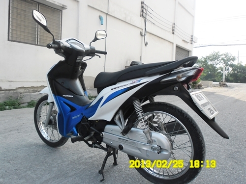 wave110iตัวใหม่ปี54รถบ้านมือเดียวเครื่องดีมากสีสวยภาษีไม่ขาด wave110iตัวใหม่ปี54รถบ้านมือเดียวเครื่องดีมากสีสวยภาษีไม่ขาด