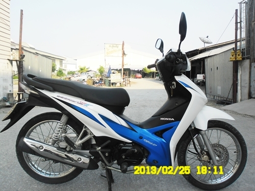 wave110iตัวใหม่ปี54รถบ้านมือเดียวเครื่องดีมากสีสวยภาษีไม่ขาด