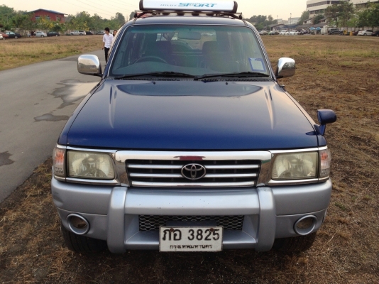 รถสวย สภาพดี พร้อมใช้งาน