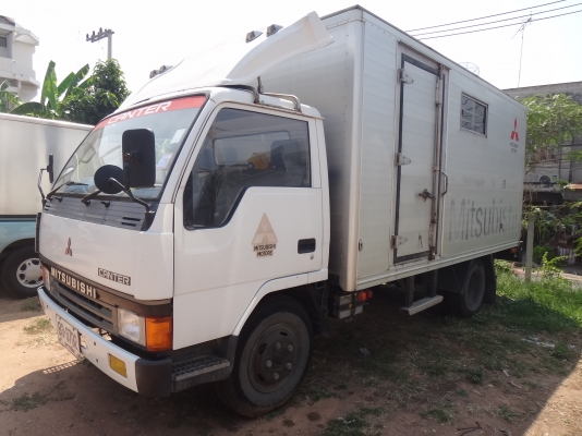 ขายด่วนรถหกล้อ พร้อมตู้ MITSU  CANTER  รถห้างมือเดียวพร้อมใช้งาน