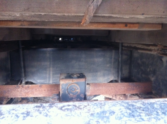 KT 925เพลาเดียวกระบะล่องพร้อมใช้