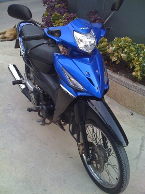 เวฟ 125 X เดิมทั้งคัน สภาพดีมากครับ 90 \%