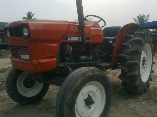 ขายรถไถ KUBOTA L3001 พร้อมใช้งาน