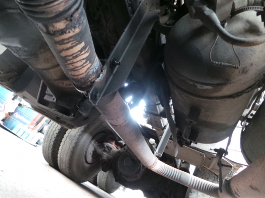 ISUZU FXZ240 หัวเดิม เครื่องเปลี่ยน คัซซีสวย ไม่เคยเกิดอุบัติเหตุค่ะ ISUZU FXZ240 หัวเดิม เครื่องเปลี่ยน คัซซีสวย ไม่เคยเกิดอุบัติเหตุค่ะ