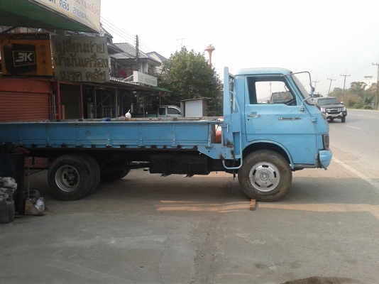 ขายหกล้อ 100hp ขายหกล้อ 100hp