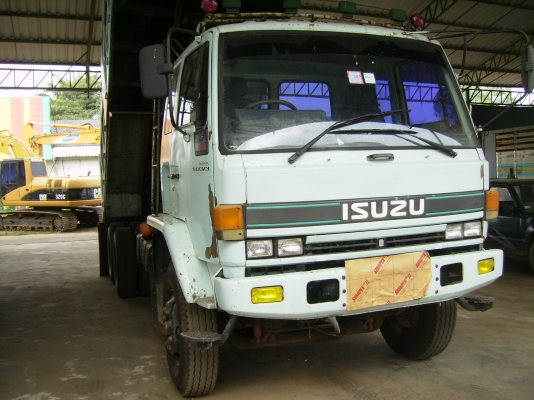 10ล้อ ดั้ม ISUZU ROCKY 240 นางฟ้าแท้
