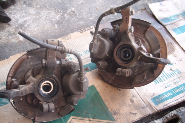 ขายชุดดุมล้อหน้า mira ช้าย ขวา พร้อมชุดยุ่น ยังไม่เคยใช้ในไทย