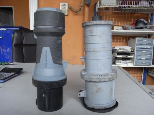 ขายหัวปลั๊กไฟขนาดใหญ่ยี่ห้อ MENNEKES สำหรับใช้ในโรงงาน สภาพสวยพร้อมใช้งาน