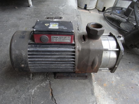 ขายปั้มน้ำหอยโข่งใบพัดหลายชั้น เเรงมาก ยี่ห้อ Walrus 4HP.380 V ใบพัดสแตนเลสอย่างดี สภาพสวยพร้อมใช้งาน รับประกันคุณภาพ