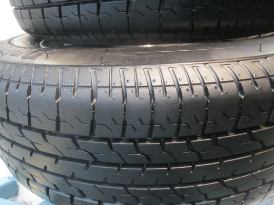 ขายล้อแม็ก nissan teana 16"x6.5" 5 รู 114 et40 +ยางปี 4112 (081-3747940)