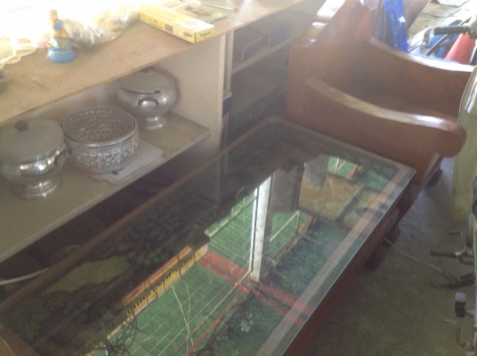 ชุดโต๊ะไม้สัก. สภาพสมบูรณ์ หนา 3 นิ้ว