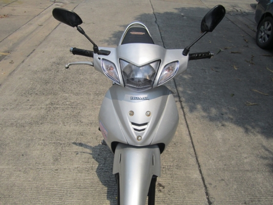 ยังไงก็ขาย wave125ปี47รถบ้านเครื่องพอได้เดิมๆชุดโอนครบ ยังไงก็ขาย wave125ปี47รถบ้านเครื่องพอได้เดิมๆชุดโอนครบ