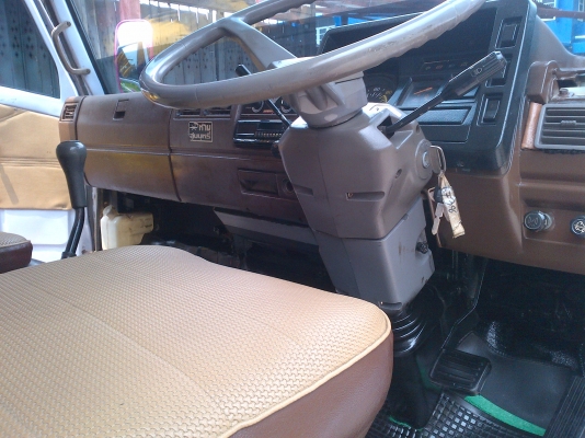 Hino Fc 120 สุดสวยแสนหวาน แอร์หนาวนะ  ดั้มต่อใหม่ ^^'''( เพิ่มเสาร์มา 1 คู่คับเจ๋งสุด ๆ)