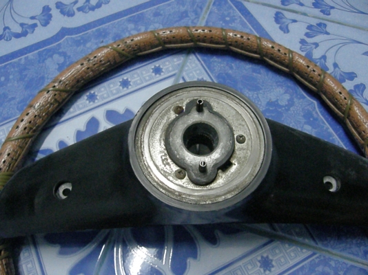 ขายพวงมาลัยช้างเหยียบ ดัสสัน 620