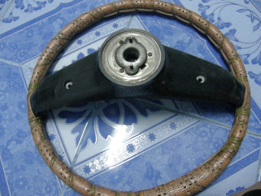 ขายพวงมาลัยช้างเหยียบ ดัสสัน 620