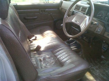 ขายนิสสันBig M เครื่องดีเซลTD23 ขายนิสสันBig M เครื่องดีเซลTD23