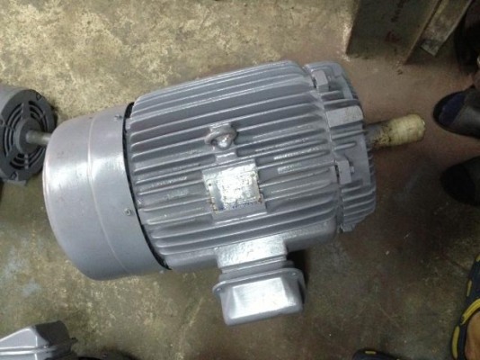 ขายมอเตอร์ โตชิบา  30 HP มือสองสภาพสวยครับ