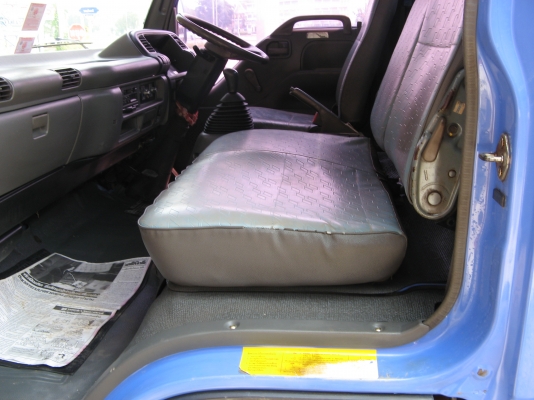 ขาย 6 ล้อ อีซูซุ NPR 130แรง ยาว 5 ม.ปี 2004 สภาพดี เครื่องแน่น ใหม่กิ๊บๆ พร้อมใช้งาน สนใจติดต่อ 081-9425443 ครับ