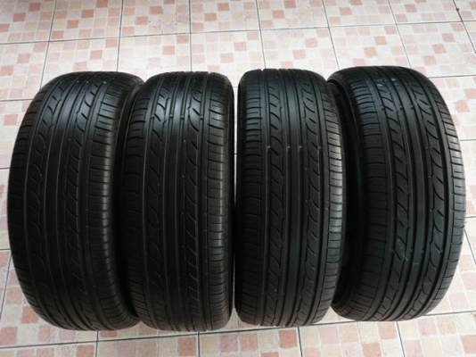 ขายยาง YOKOHAMA EARTH1----205-65-15----กลางปี11 สวยๆ 1 ชุด ขายยาง YOKOHAMA EARTH1----205-65-15----กลางปี11 สวยๆ 1 ชุด