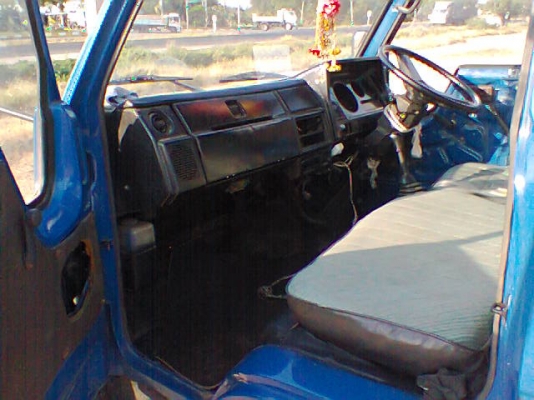 รถหกล้อ โตโยต้า ไดน่า