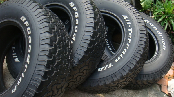 ขายยาง BF Goodrich Allterrain ขนาด 30 9.5 r15