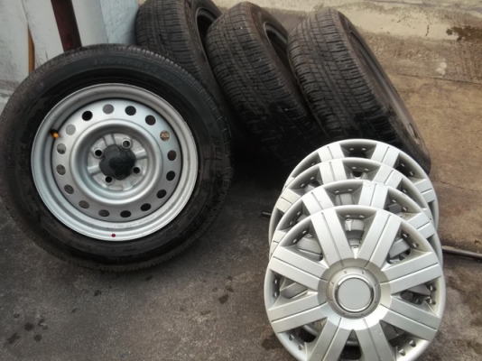 กะทะ14 4รู100 + ยาง Dunlop 175/65/14 ปี11 แถมฝาครอบ