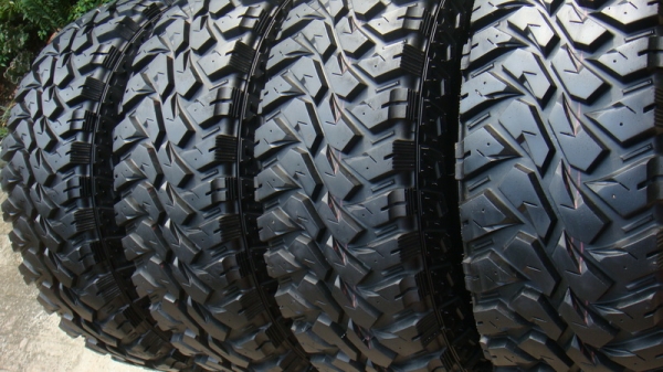 ขายยาง Mud Maxxis 764 ขนาด 31 10.5 r15 ปี11 สวยๆ ขายยาง Mud Maxxis 764 ขนาด 31 10.5 r15 ปี11 สวยๆ