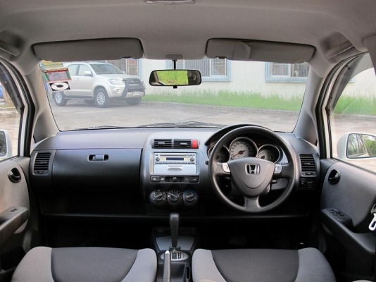 ขาย HONDA JAZZ i-DSI 1.5 AT ปี 2006