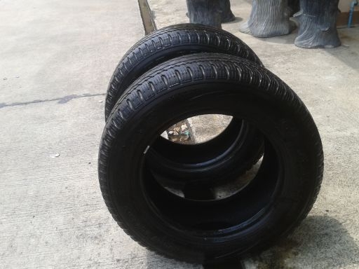 ขายยางGT radian 235 65 R17 ปี 10 ขายยางGT radian 235 65 R17 ปี 10