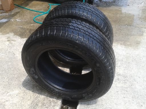 ขายยางGT radian 235 65 R17 ปี 10 ขายยางGT radian 235 65 R17 ปี 10