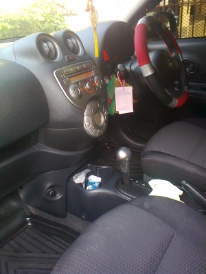 ขายนิสสัน มาร์ช ตัวท็อปสุดสภาพสวยมากมาก ไม่เคยเฉี่ยวชนเลยครับ