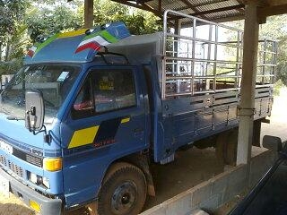 ขายหกล้อ ISUZU NPR เครื่อง 4BE1 - 110 แรง เกียร์ยาว กระบะคาร์โก้ 4.30 เมตร ช่วงล่าง F รถห้างแท้ ทะเบียนพร้อมท