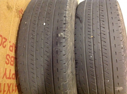 ลดราคาครับยางยาง Bridgestoneปี2011 ขอบ 15" 1200 บาท