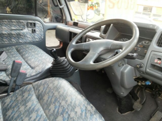 NISSAN ATLAS สวยๆ เครื่องเบนซิน ใหม่ๆ แก๊ส ตู้ทึบพร้อม (จัดได้)