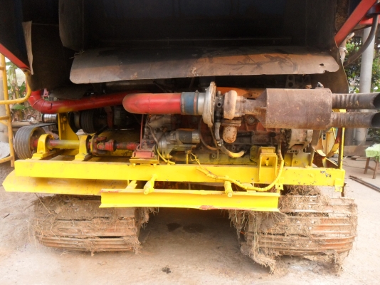 ขายรถเกี่ยวข้าวเกษตรพัฒนา ไอ้หนุ่มไวไฟ พร้อมรถสิบล้อลาก