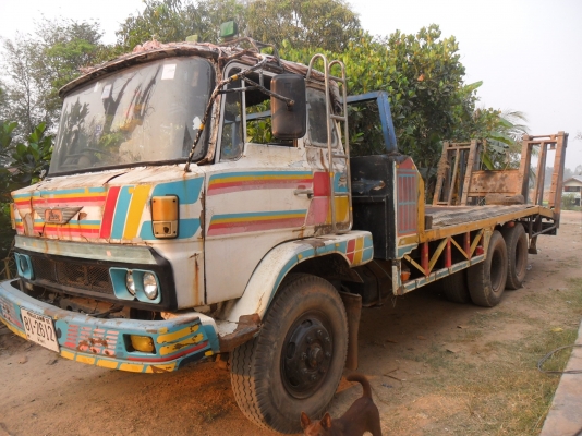 ขายรถเกี่ยวข้าวเกษตรพัฒนา ไอ้หนุ่มไวไฟ พร้อมรถสิบล้อลาก