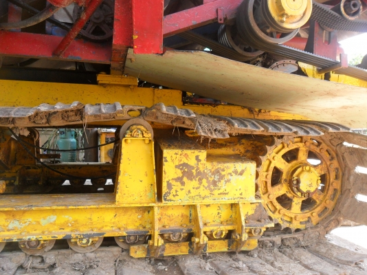 ขายรถเกี่ยวข้าวเกษตรพัฒนา ไอ้หนุ่มไวไฟ พร้อมรถสิบล้อลาก